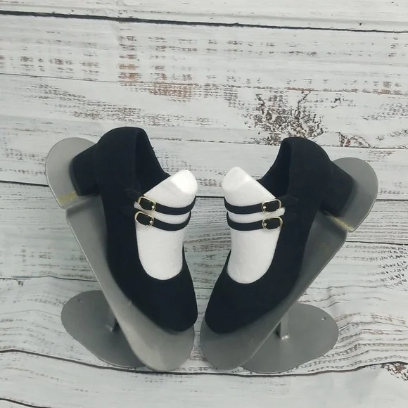 Black 2 Strap Cato Heels - Picture 2 of 9